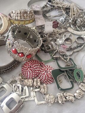 2 Pounds Silver-Tone Colourful Mixed Craft Jewellery Lot Necklaces Bangles Rings